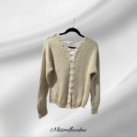 American Rag Cream V-Neck Cable-Knit Sweater - Picture 3 of 4